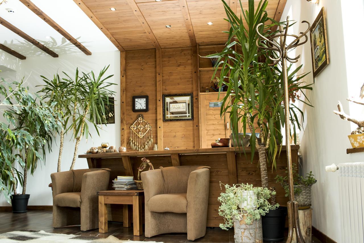 ساموكوف Boutique Hotel The White Pine المظهر الخارجي الصورة