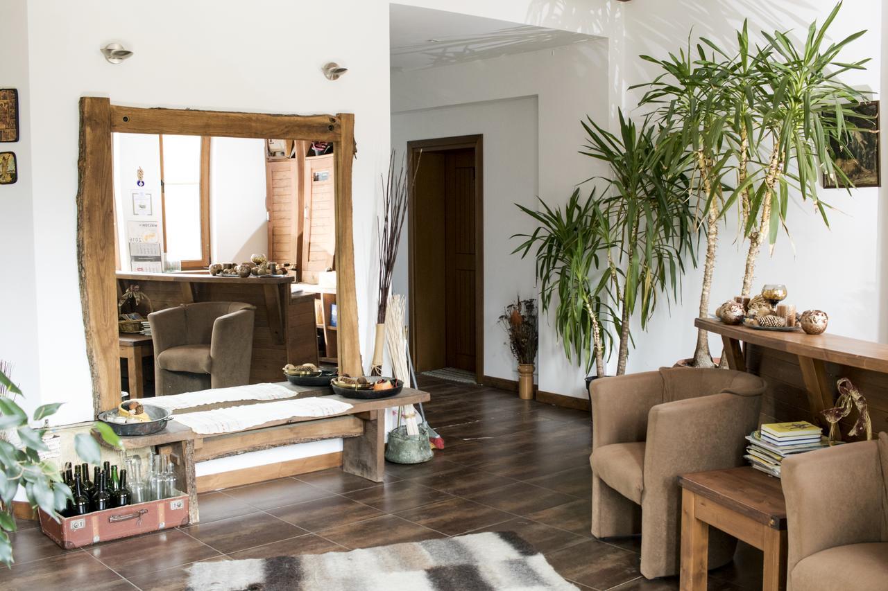 ساموكوف Boutique Hotel The White Pine المظهر الخارجي الصورة