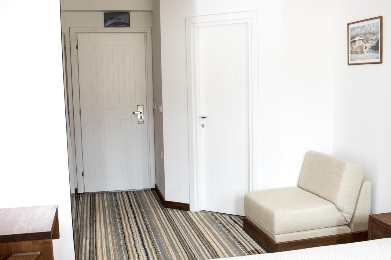ساموكوف Boutique Hotel The White Pine المظهر الخارجي الصورة