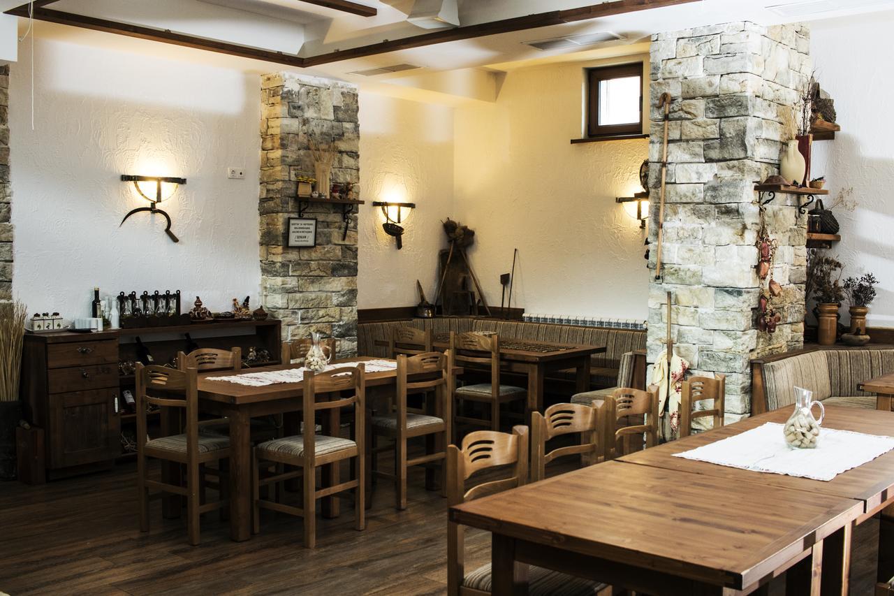 ساموكوف Boutique Hotel The White Pine المظهر الخارجي الصورة